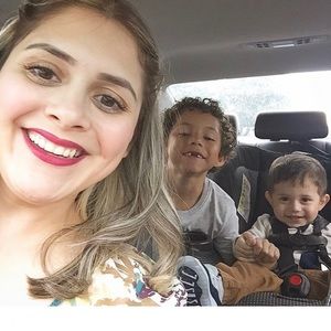 Meet your Posher, Cynthia